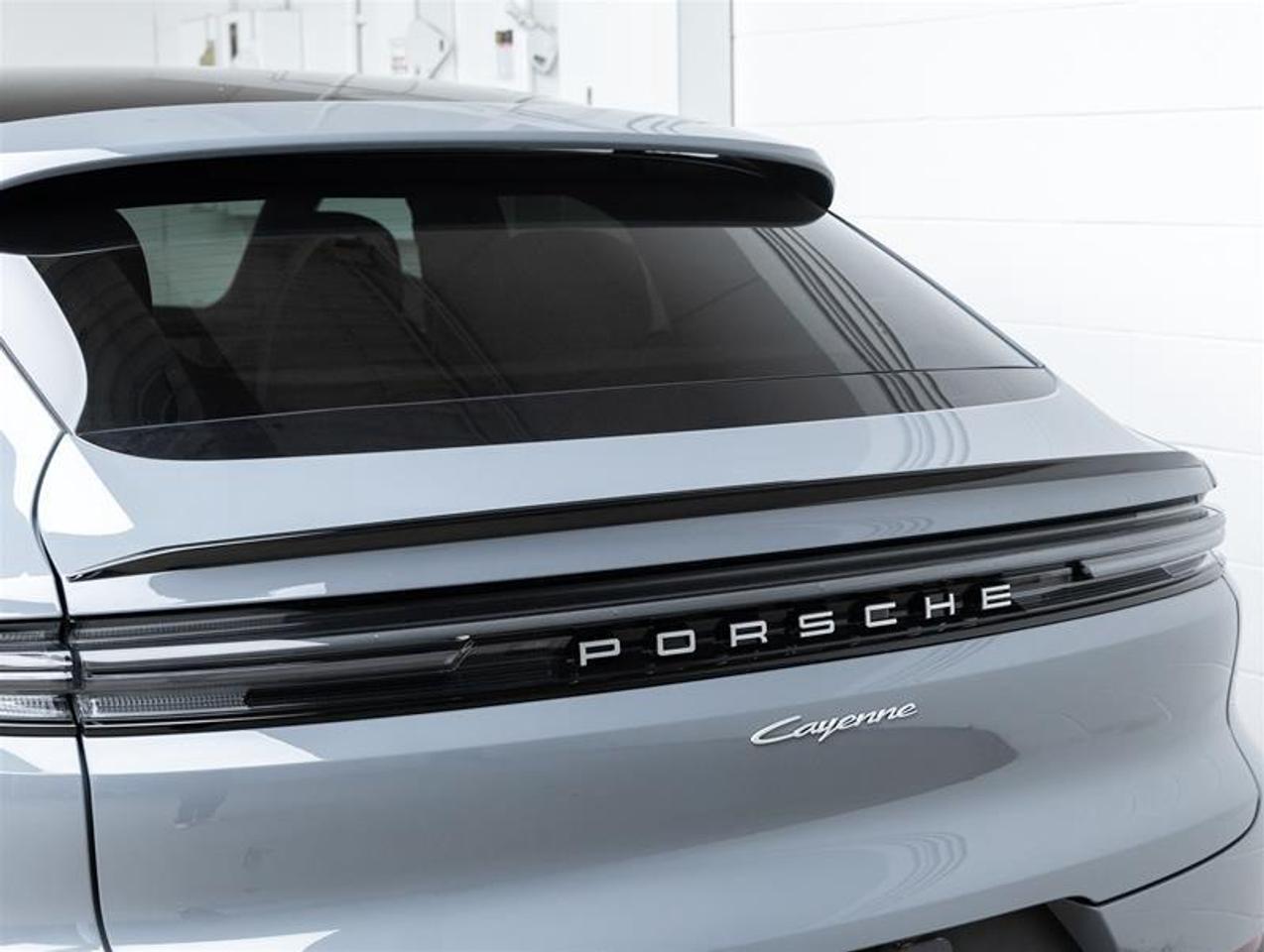 2026 Porsche Cayenne  Photo