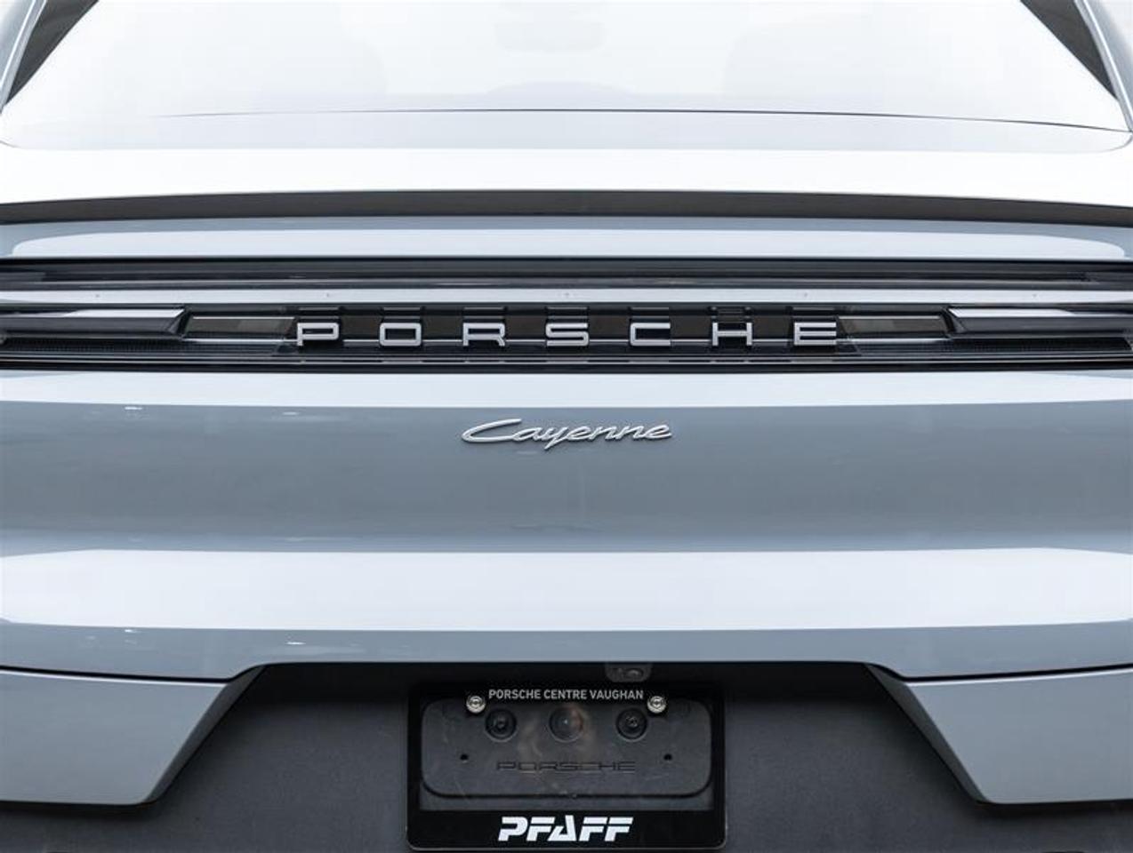 2026 Porsche Cayenne  Photo