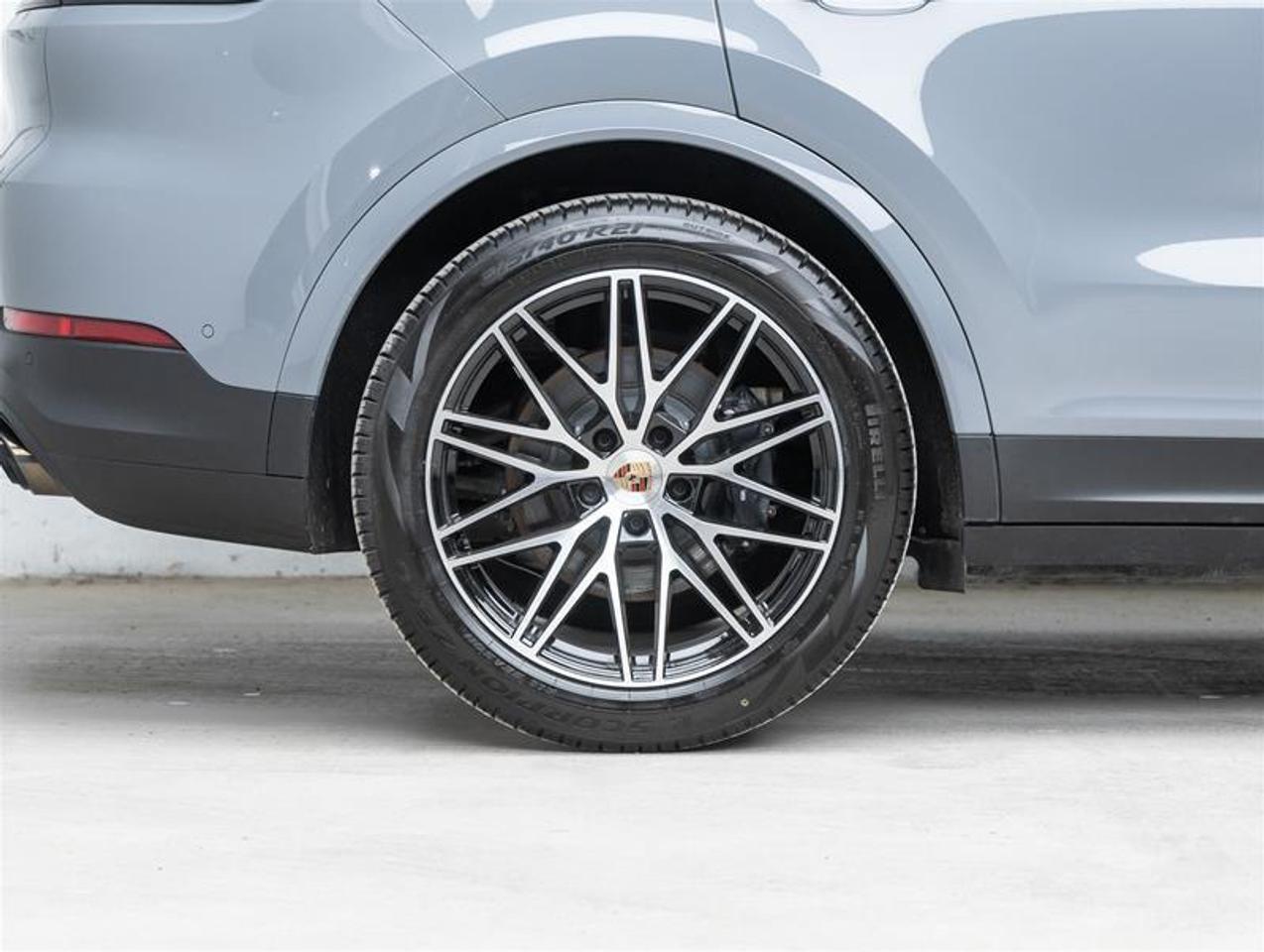 2026 Porsche Cayenne  Photo