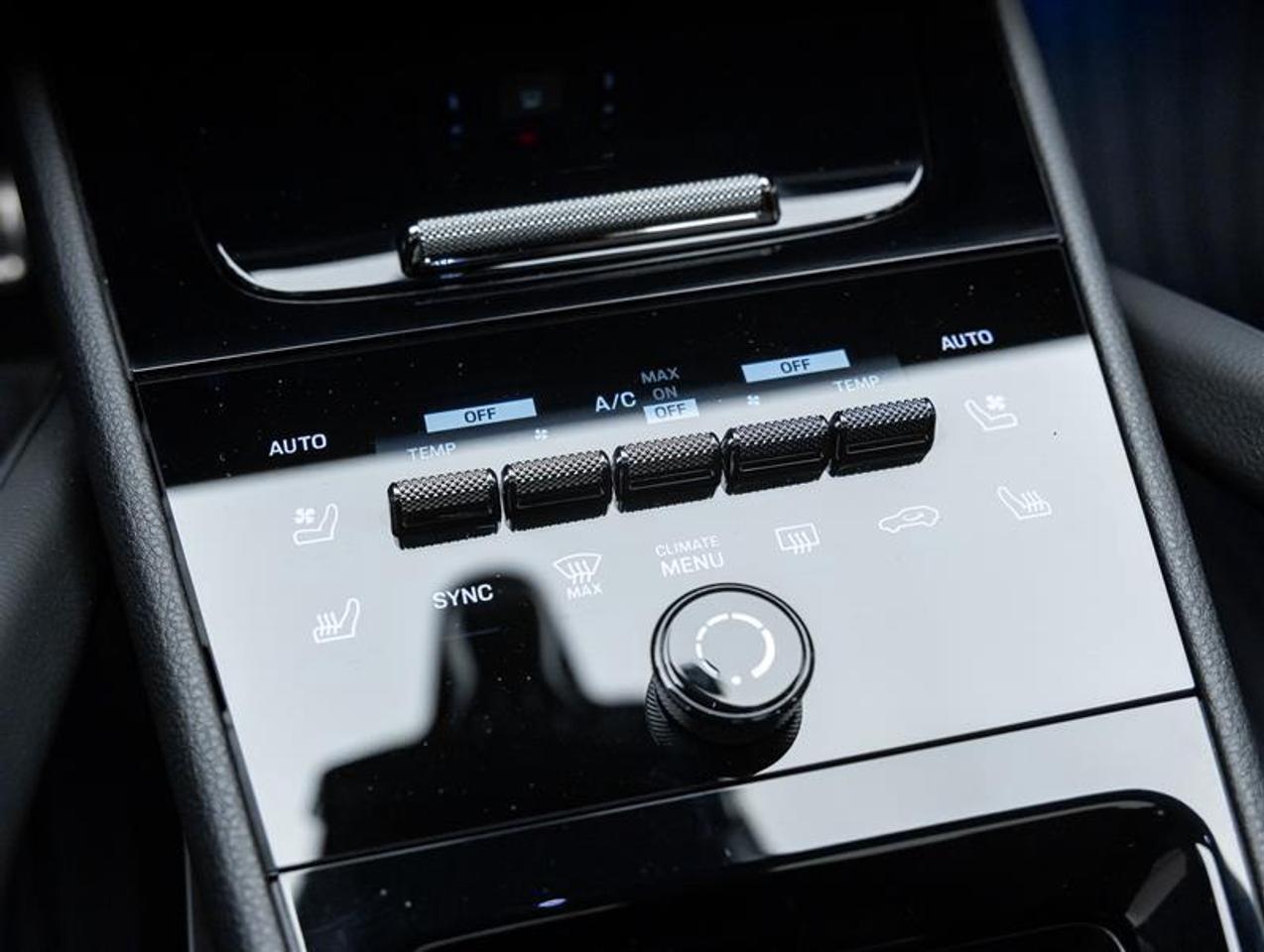 2026 Porsche Cayenne  Photo