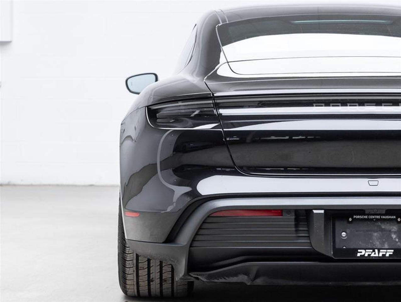 2025 Porsche Taycan  Photo
