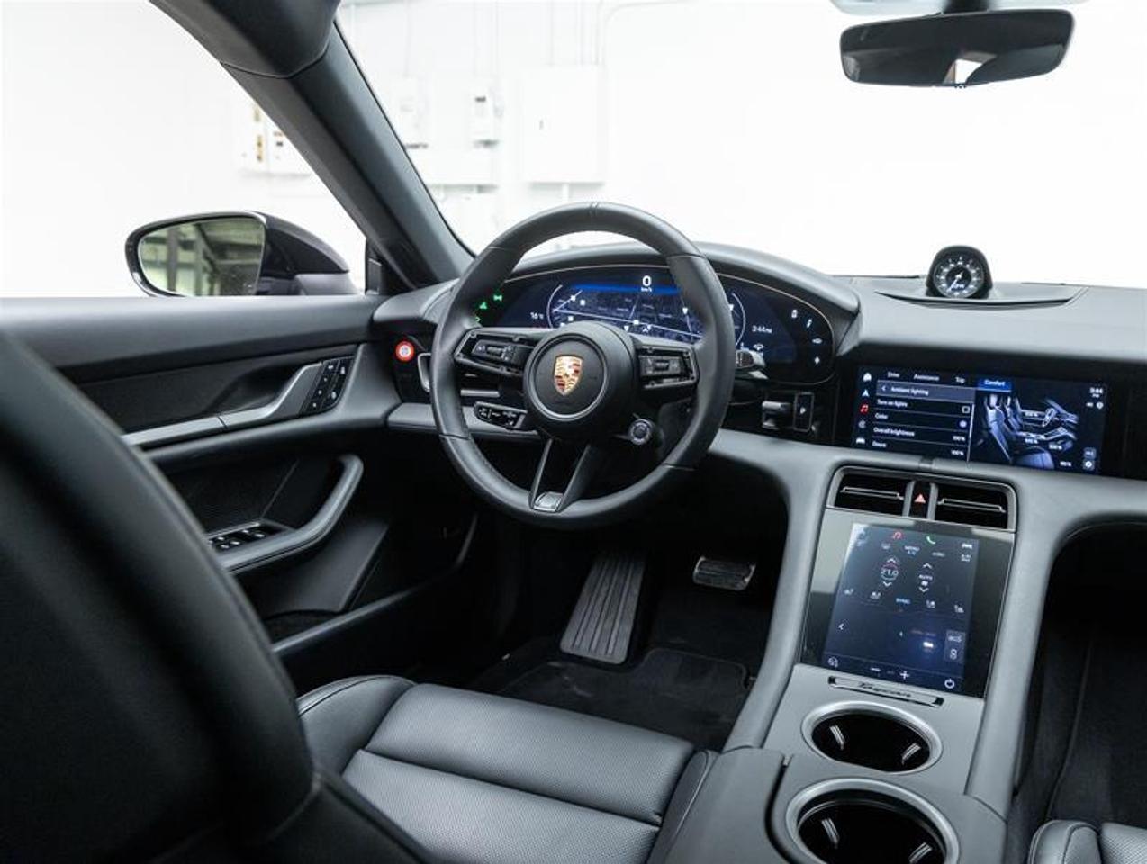 2025 Porsche Taycan  Photo