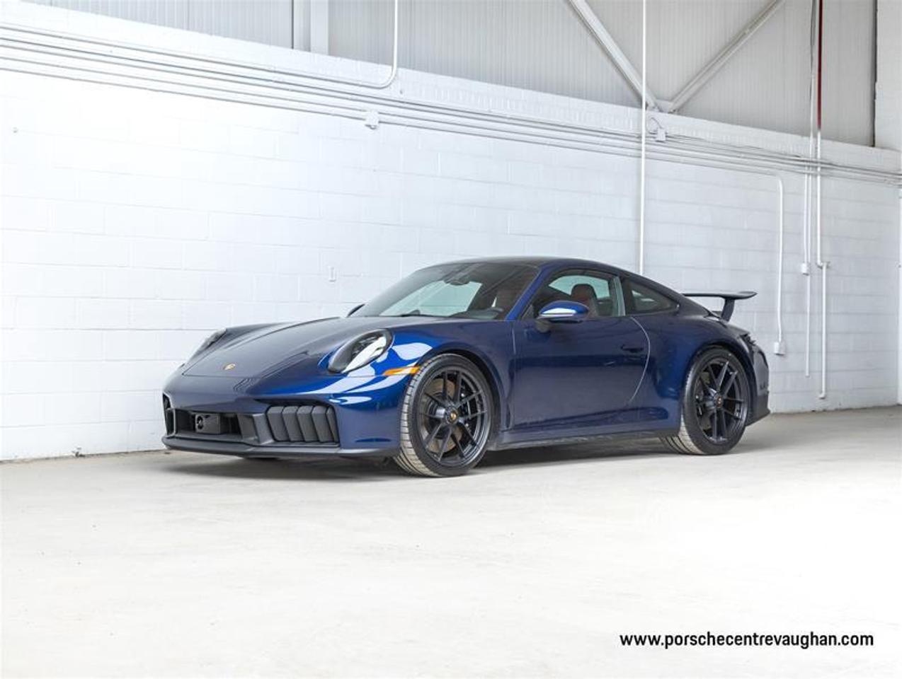 2026 Porsche 911  Photo0
