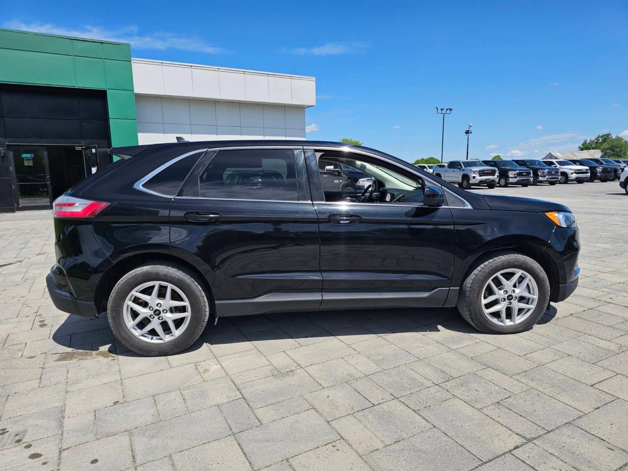 2024 Ford Edge SEL 4dr All-wheel Drive Photo3