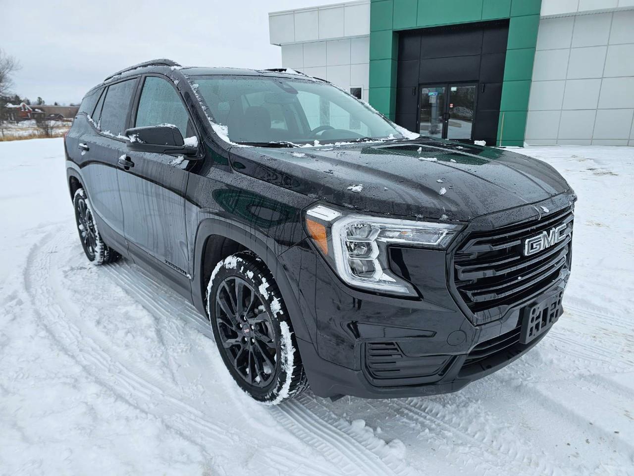 2023 GMC Terrain SLE All-wheel Drive Photo2