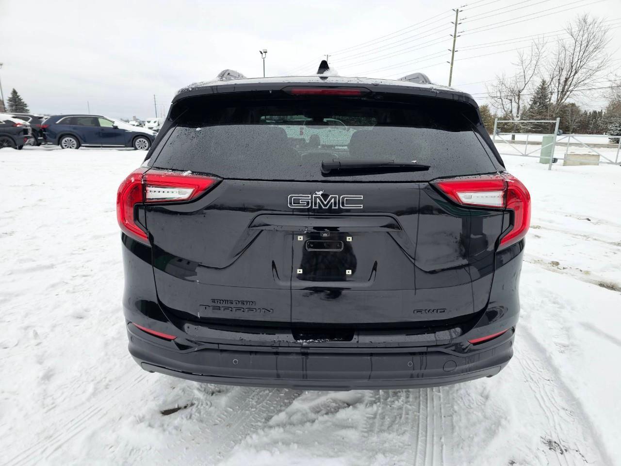 2023 GMC Terrain SLE All-wheel Drive Photo