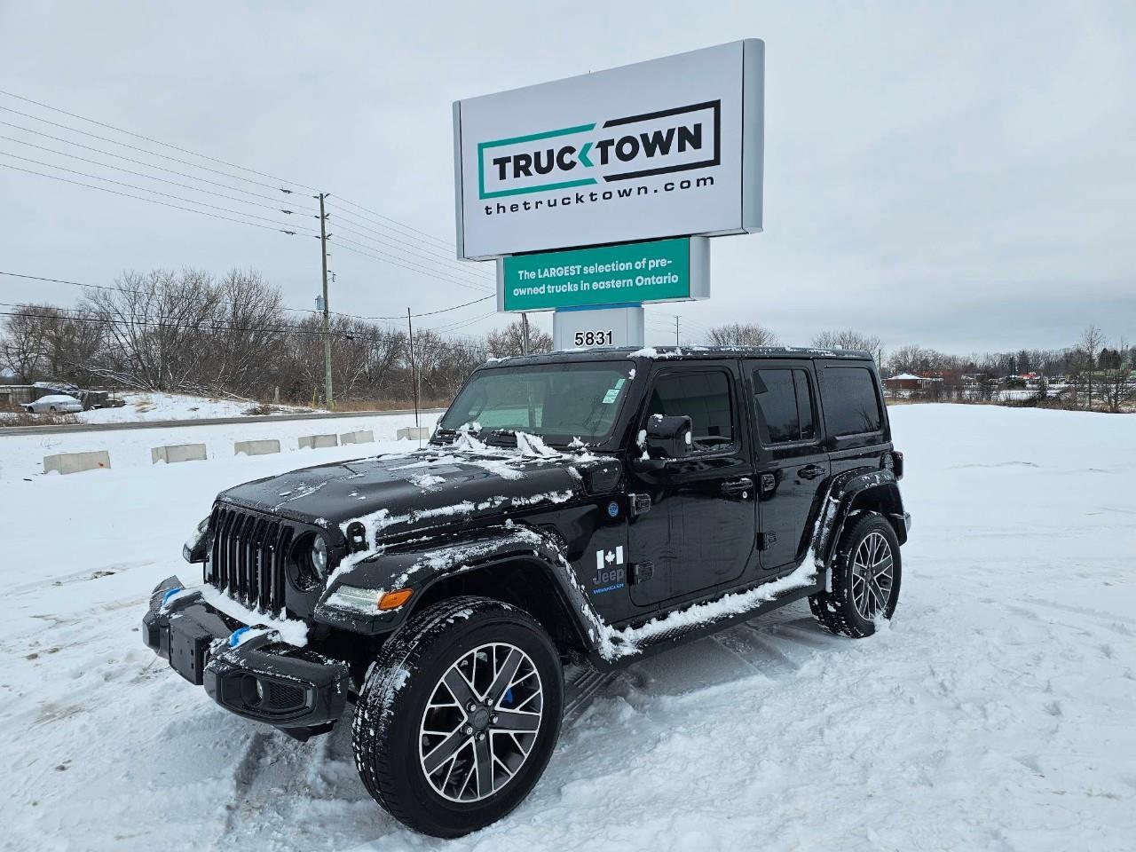 2023 Jeep Wrangler 4xe Sahara 4dr 4x4 Photo0