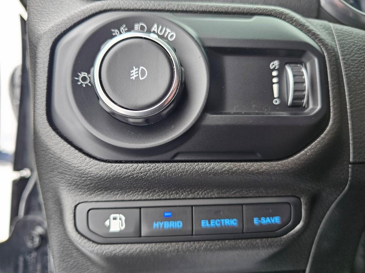 2023 Jeep Wrangler 4xe Sahara 4dr 4x4 Photo