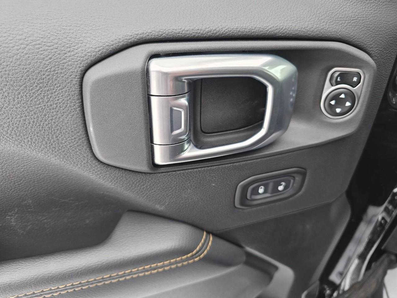 2023 Jeep Wrangler 4xe Sahara 4dr 4x4 Photo