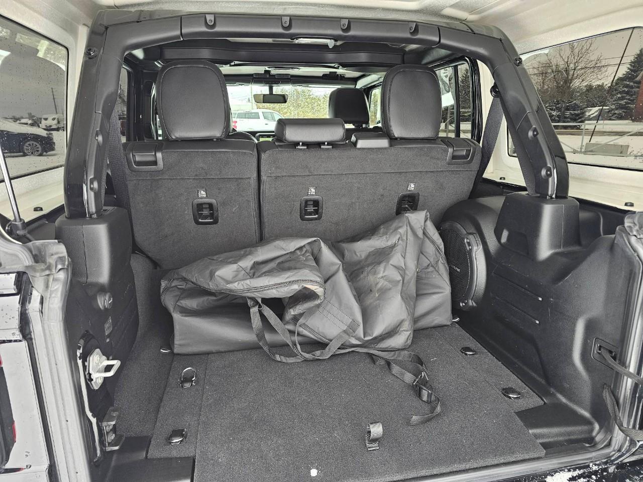 2023 Jeep Wrangler 4xe Sahara 4dr 4x4 Photo