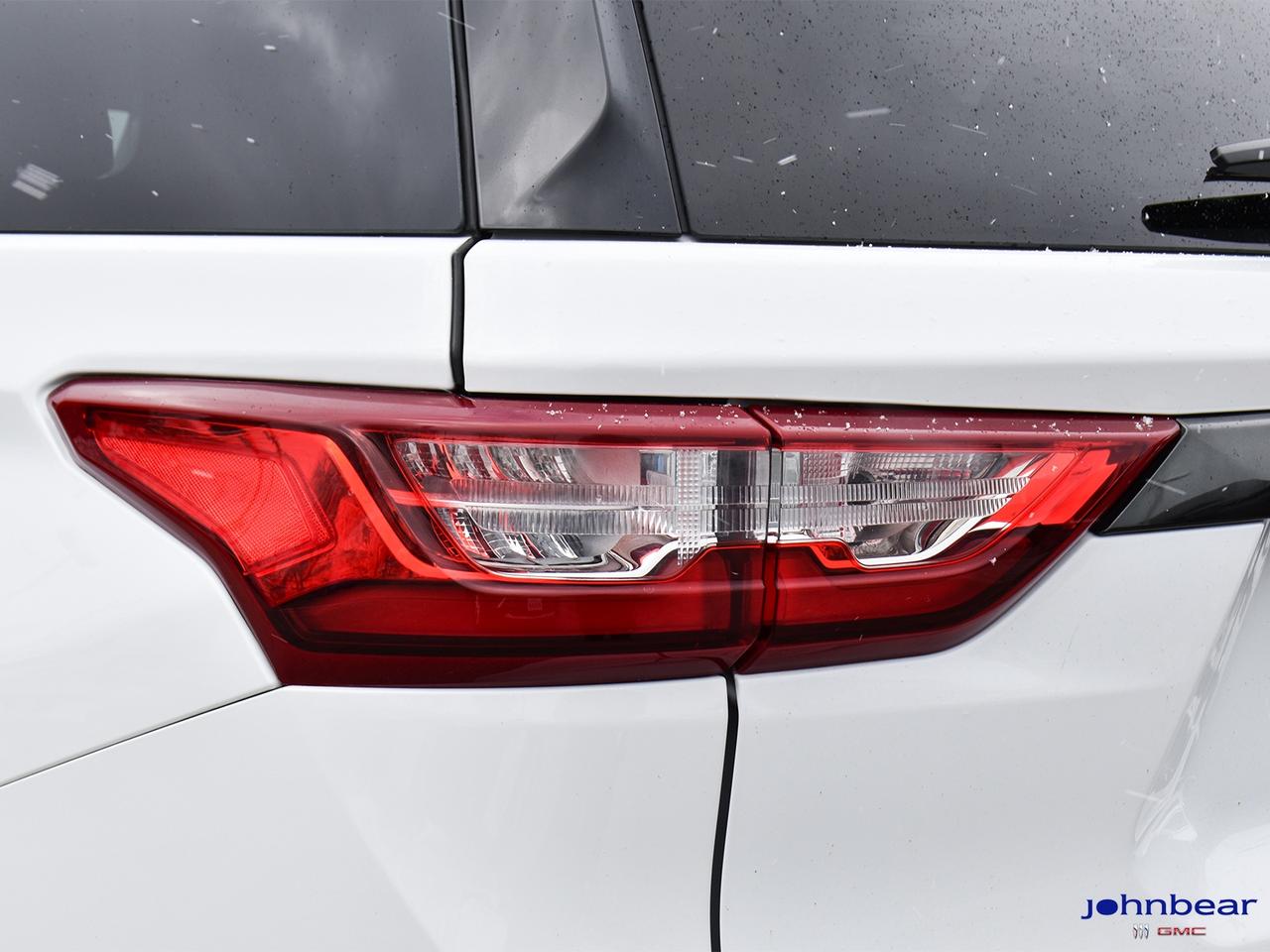 2021 Chevrolet Traverse RS Photo