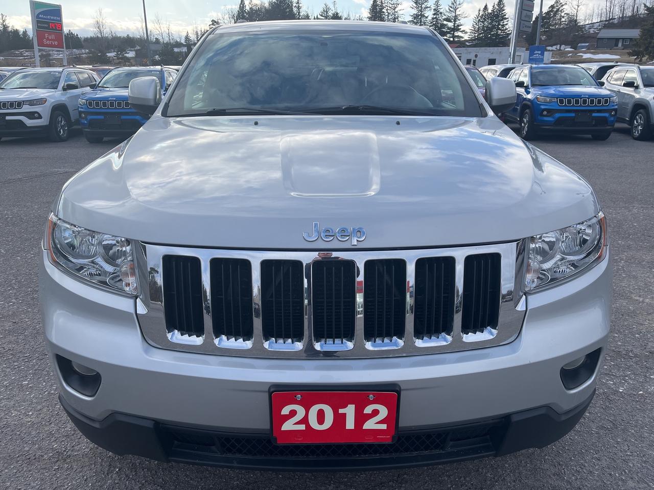 2012 Jeep Grand Cherokee Laredo - Dual Climate - Sat Radio Photo