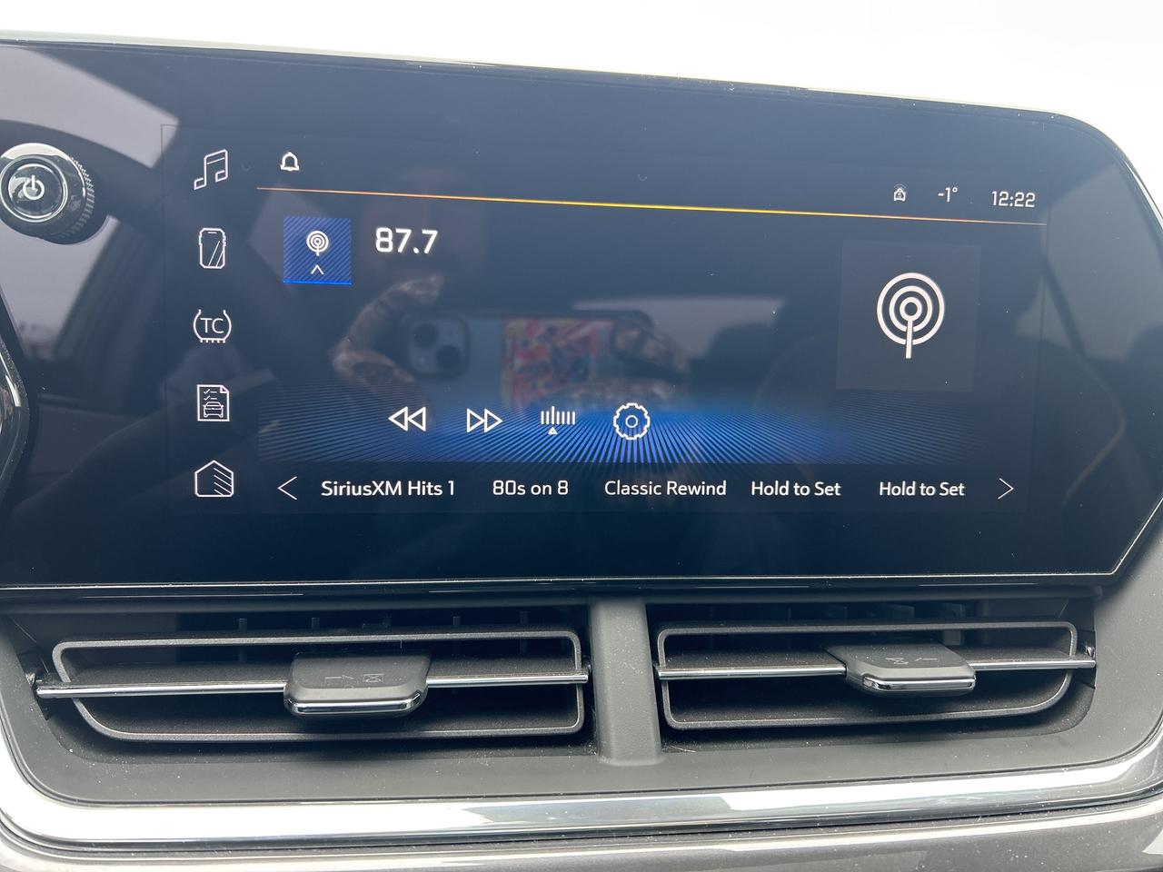 2025 Chevrolet Trax  Photo