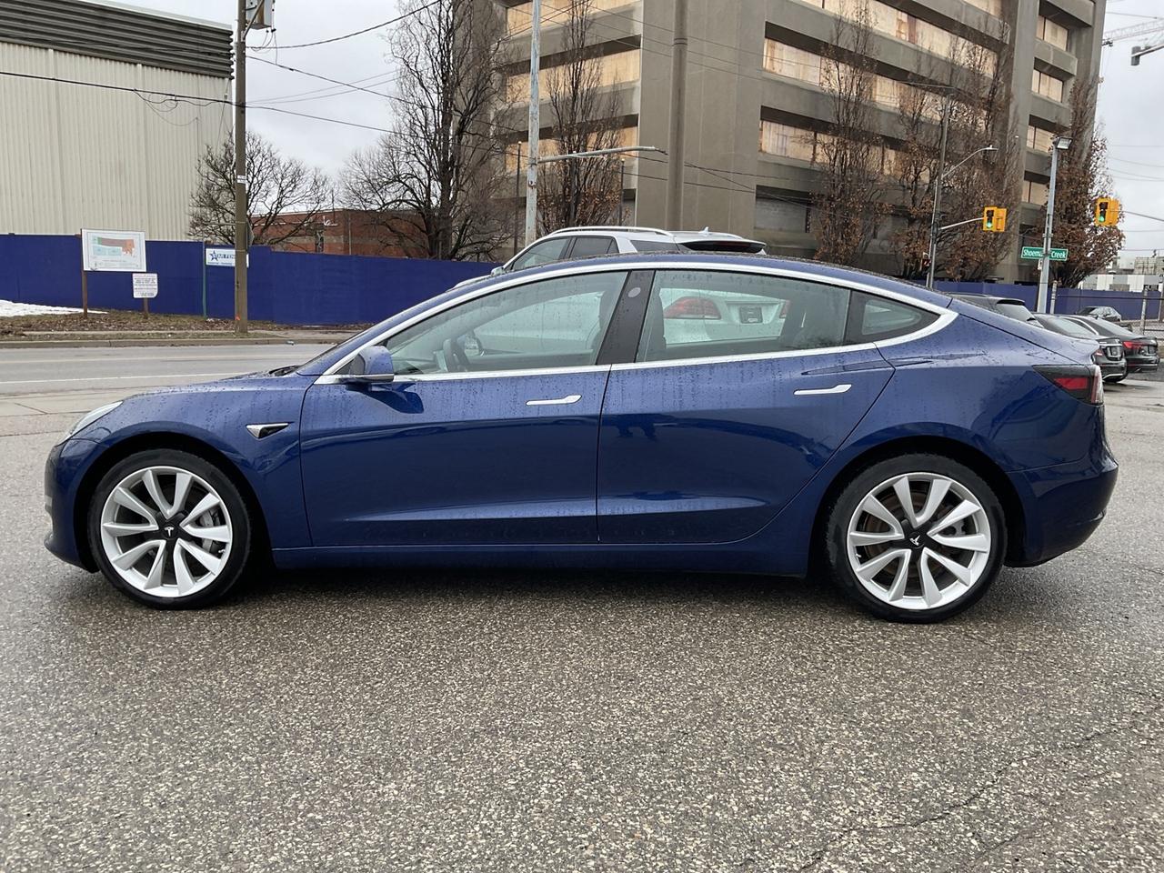 2020 Tesla Model 3 LONGE RANGE AWD - LEATHER! NAV! CAMERAS! LOW EV RA Photo3