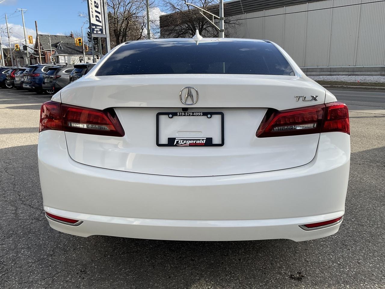 2015 Acura TLX 8-Spd DCT w/Technology Package - LTHR! NAV! BACK-U Photo