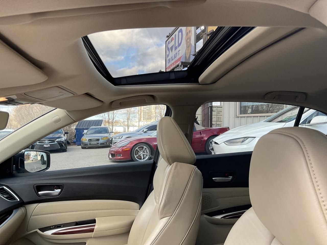 2015 Acura TLX 8-Spd DCT w/Technology Package - LTHR! NAV! BACK-U Photo