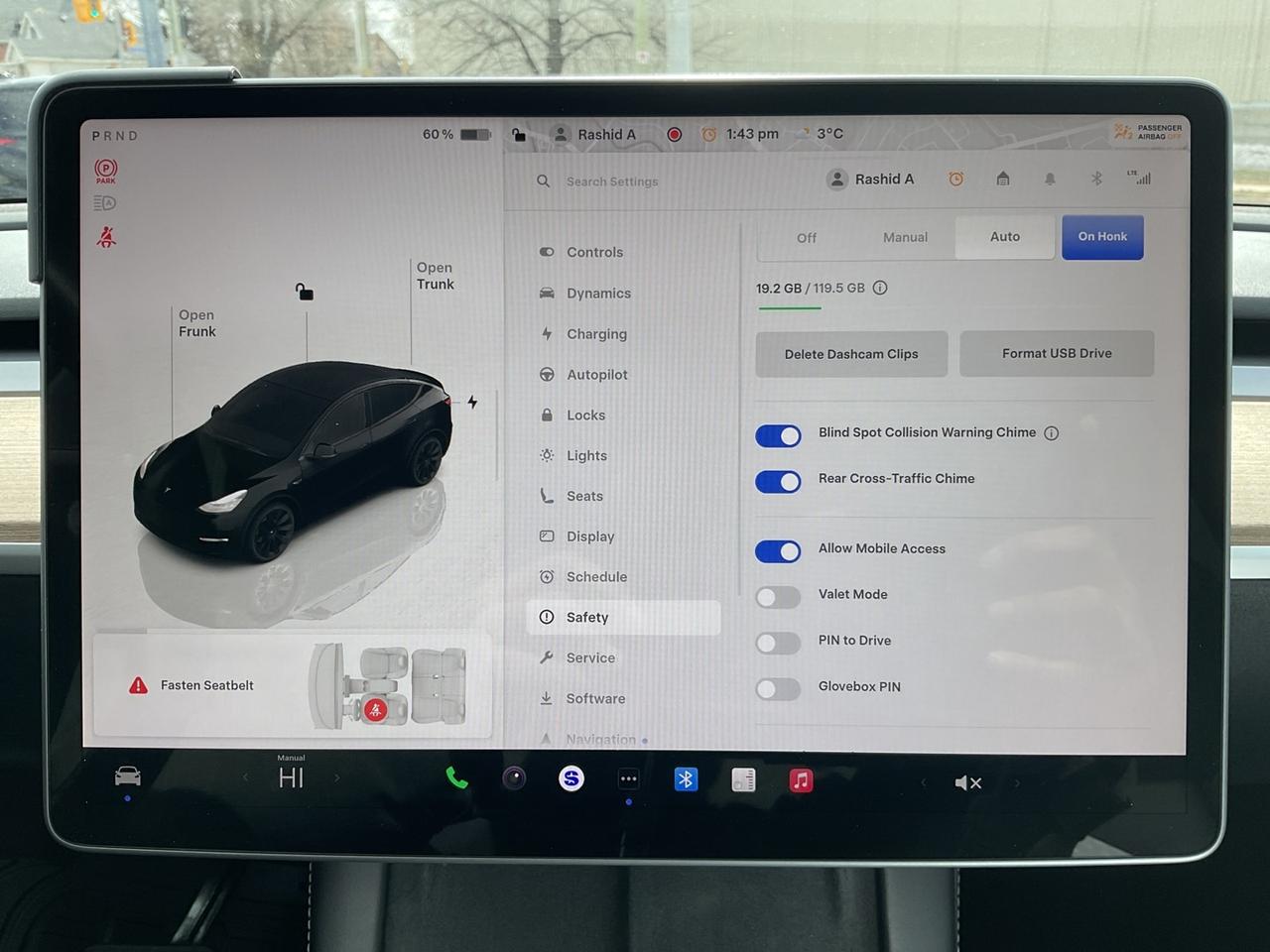 2022 Tesla Model Y Long Range AWD - LEATHER! NAV! CAMERAS! LOW EV RAT Photo