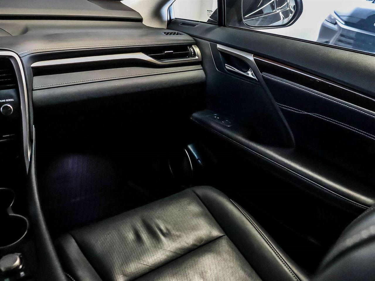 2018 Lexus RX PREMIUM AWD 3.5L V6 ADAPTIVE CRUISE Photo