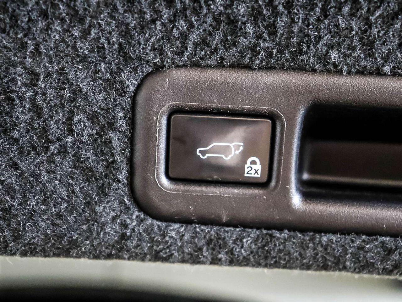 2018 Lexus RX PREMIUM AWD 3.5L V6 ADAPTIVE CRUISE Photo