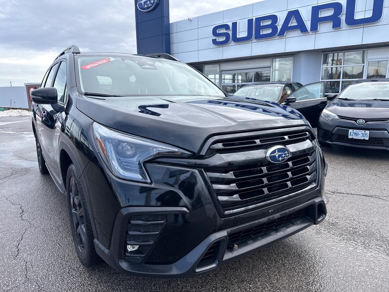 2023 Subaru ASCENT Onyx 7-Passenger (CVT) 4dr All-Wheel Drive Photo2