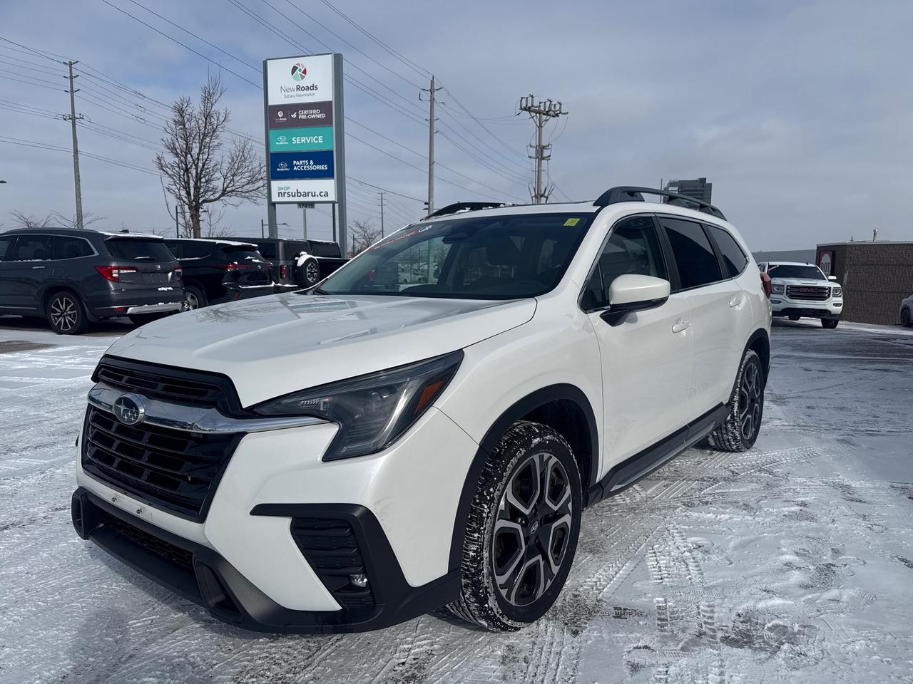 2024 Subaru ASCENT Limited 7-Passenger (CVT) 4dr All-Wheel Drive Photo3