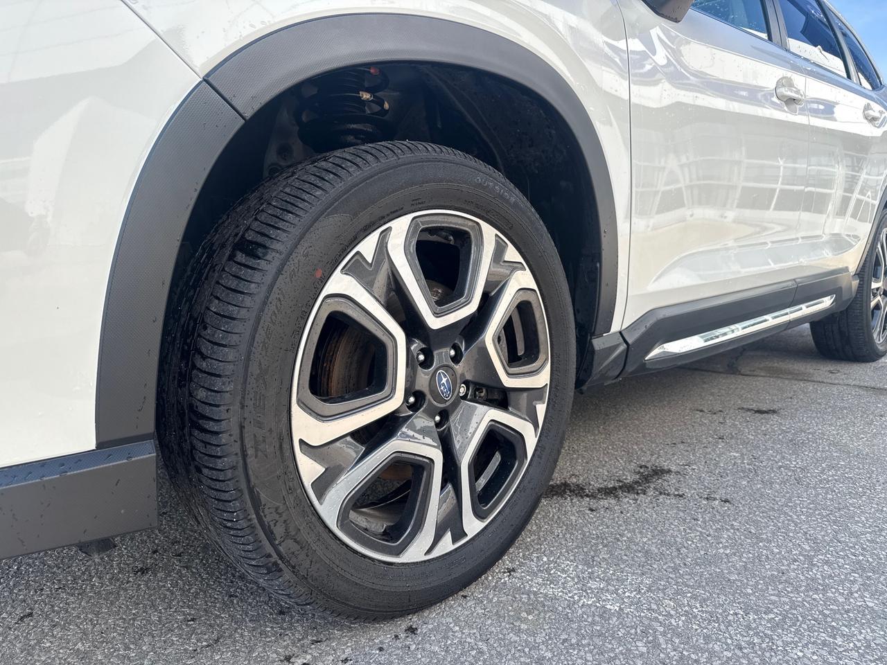 2024 Subaru ASCENT Limited 7-Passenger (CVT) 4dr All-Wheel Drive Photo