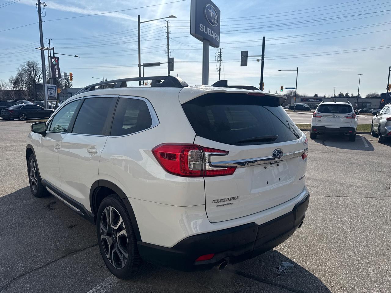 2024 Subaru ASCENT Limited 7-Passenger (CVT) 4dr All-Wheel Drive Photo
