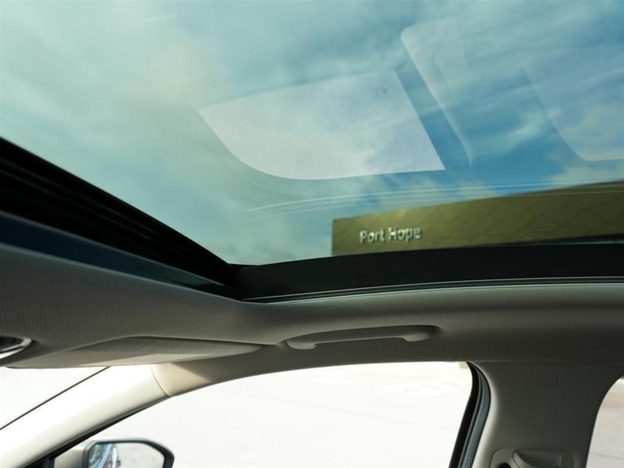 2022 Hyundai Tucson AWD 1.6T Luxury Hybrid Photo