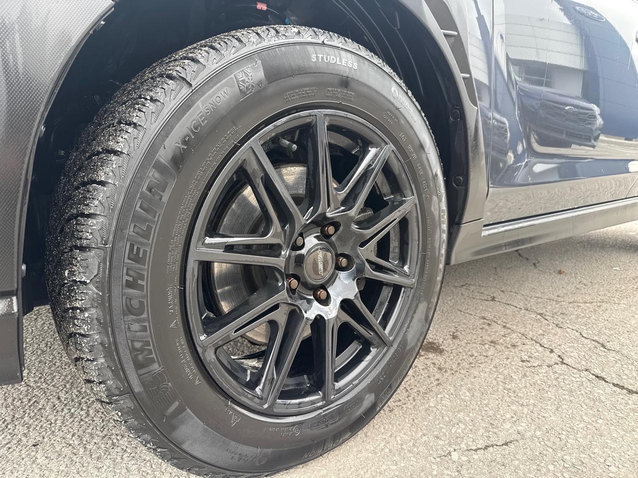 2024 Subaru Crosstrek Limited 4dr All-Wheel Drive Photo