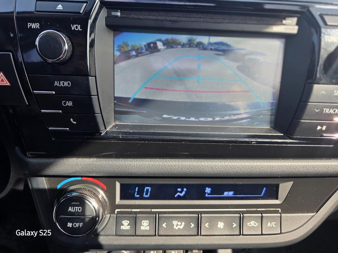 2016 Toyota Corolla S AUTO LEATHER ROOF ALLOYS  LOW km $ 13,988.00 Photo