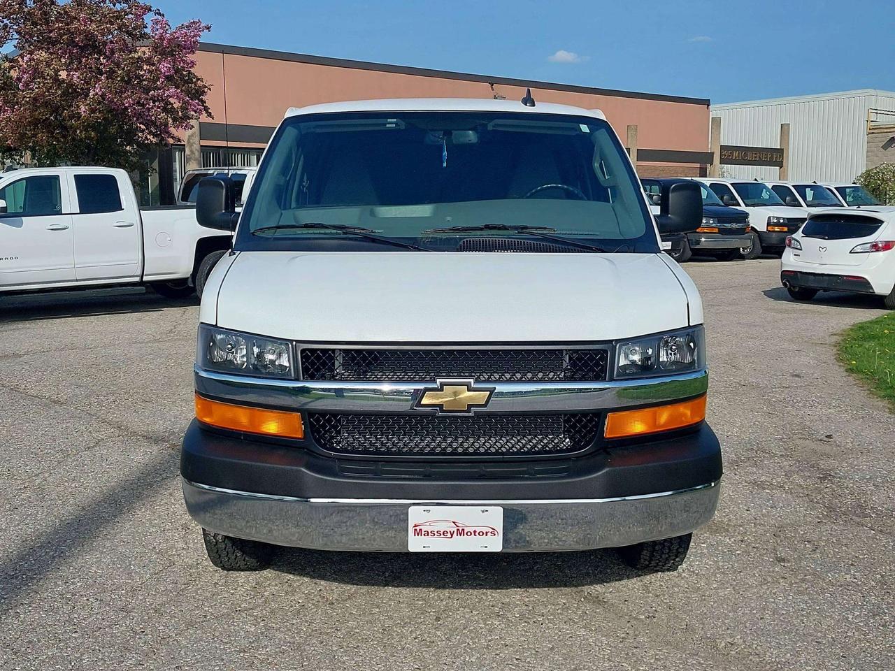 2023 Chevrolet Express 2500 V6 Cargo Van 135" WB Photo
