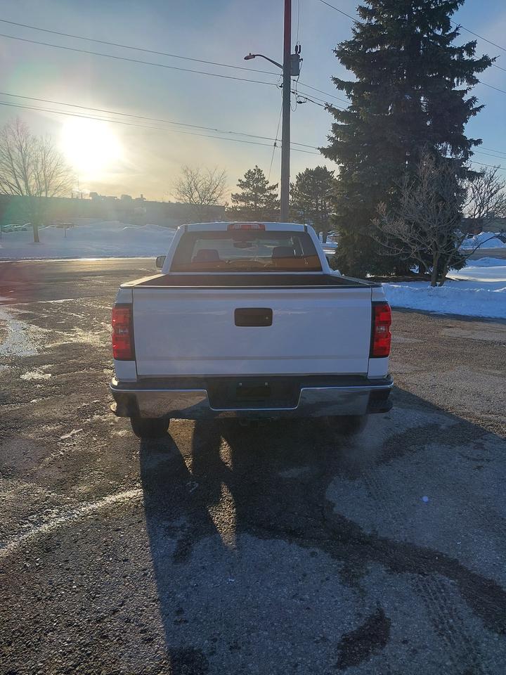 2018 Chevrolet Silverado 1500  Photo