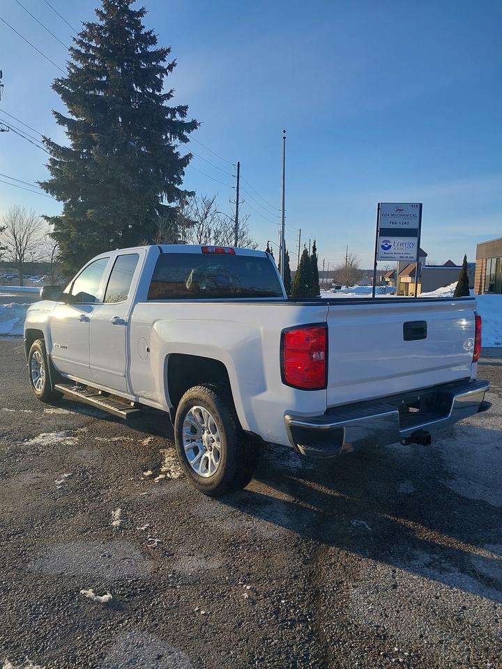 2018 Chevrolet Silverado 1500  Photo