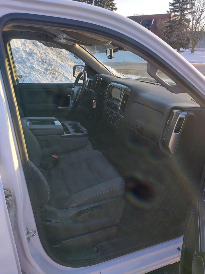 2018 Chevrolet Silverado 1500  Photo