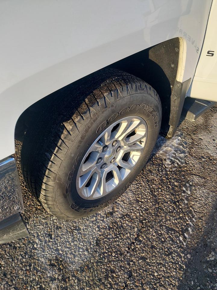 2018 Chevrolet Silverado 1500  Photo