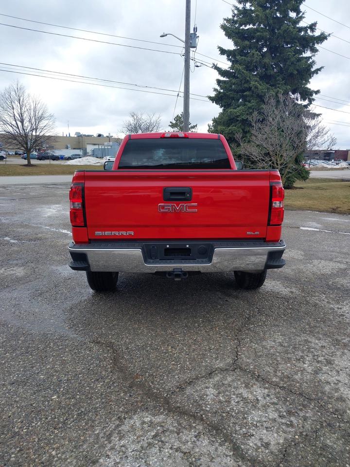 2014 GMC Sierra 1500 SLE Regular Cab Short Box Photo3