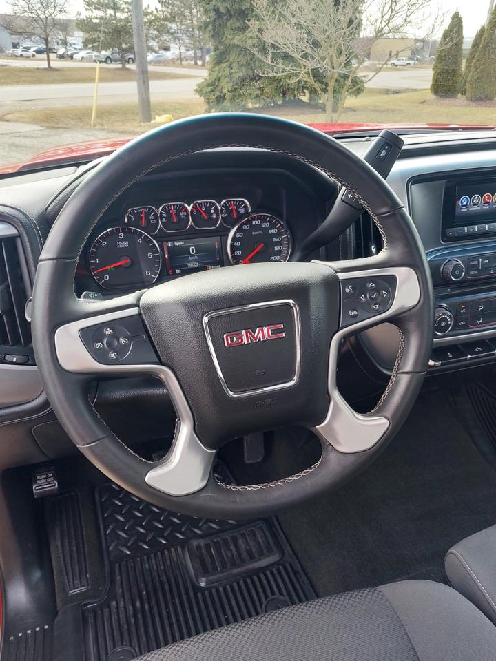 2014 GMC Sierra 1500 SLE Regular Cab Short Box Photo