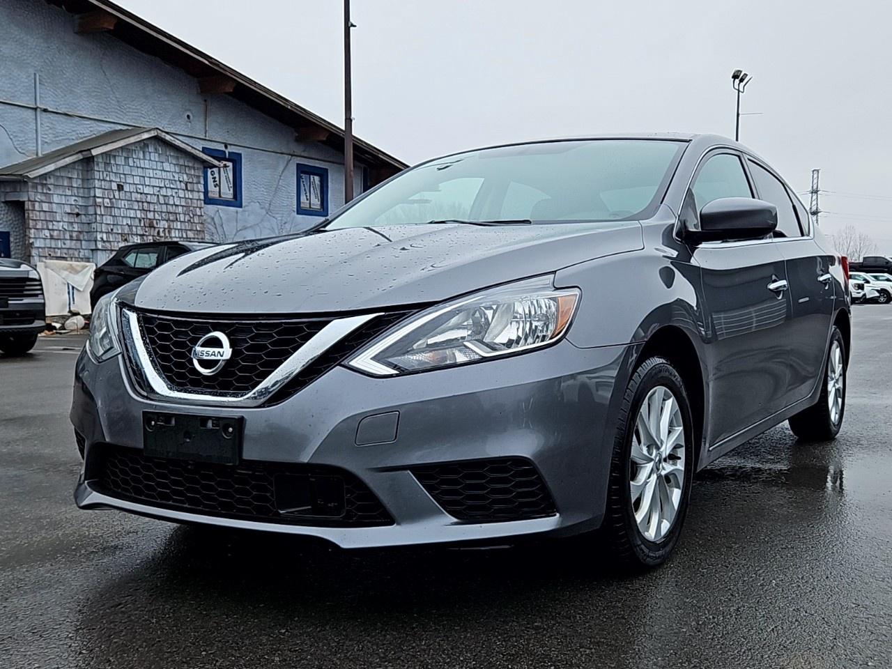 2019 Nissan Sentra SV CVT Photo0