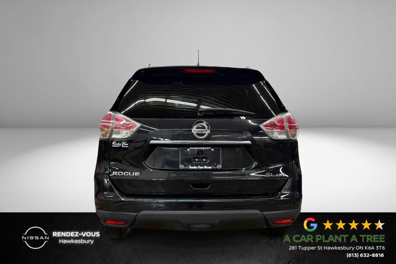 2016 Nissan Rogue SL Photo