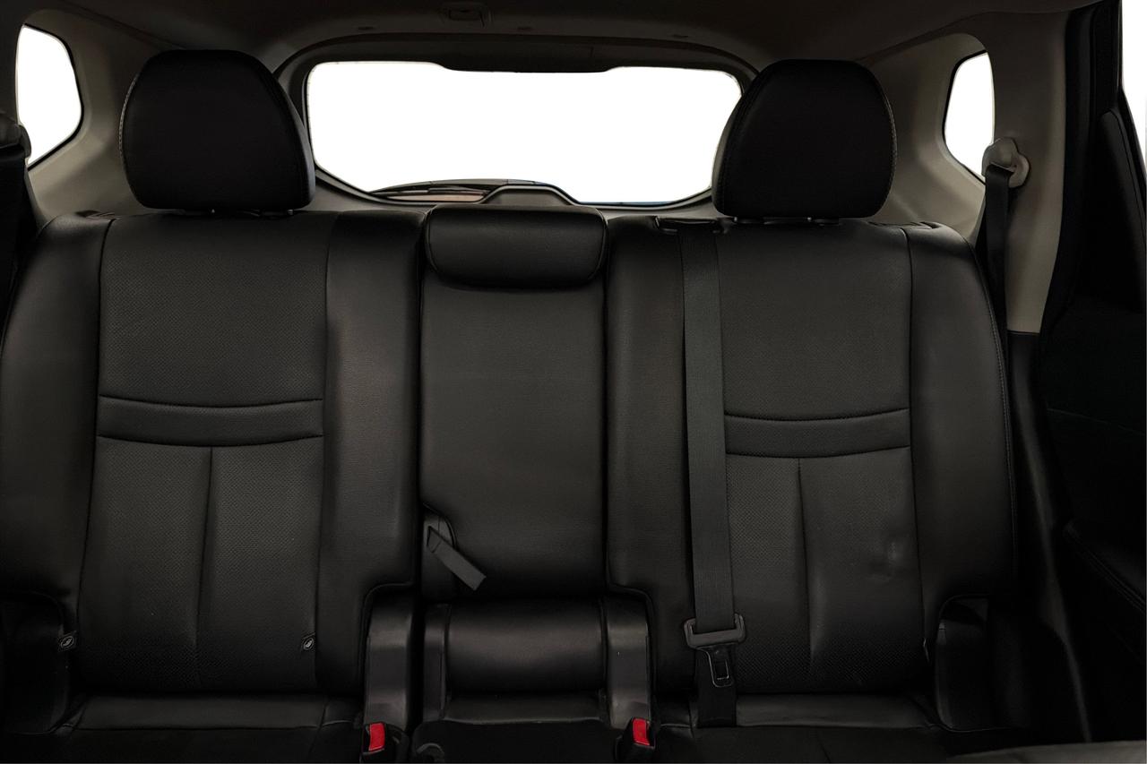 2016 Nissan Rogue SL Photo