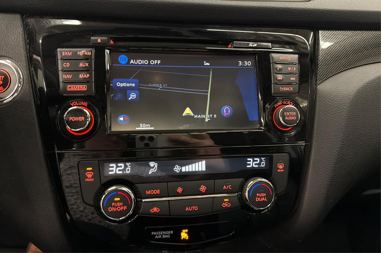 2016 Nissan Rogue SL Photo