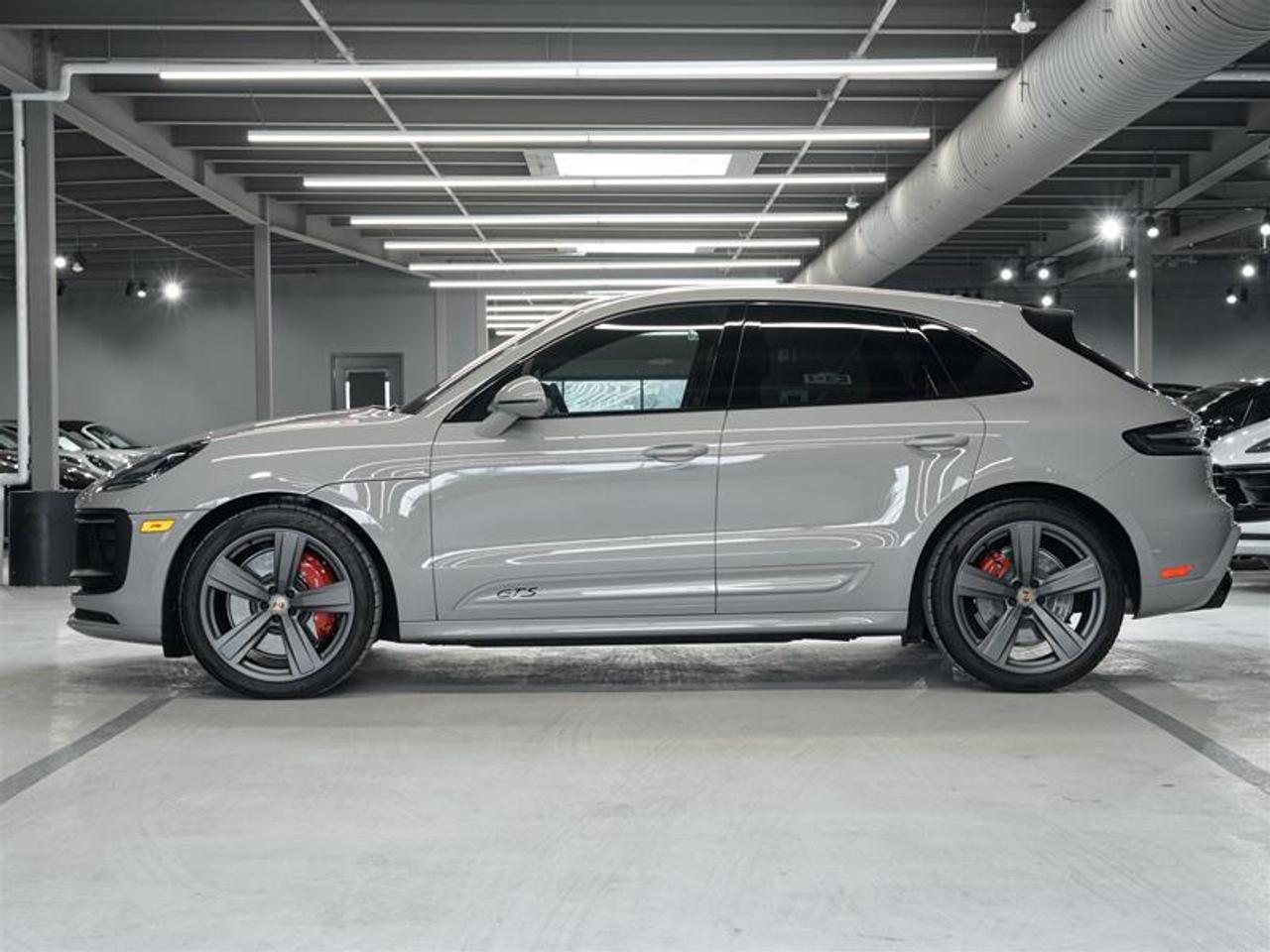 2023 Porsche Macan GTS Photo