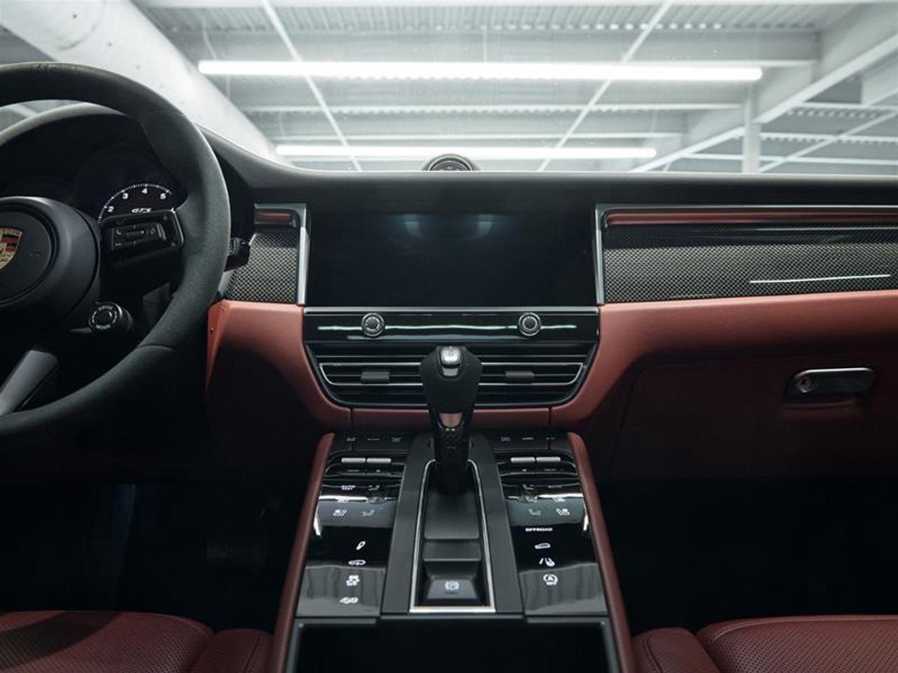 2023 Porsche Macan GTS Photo