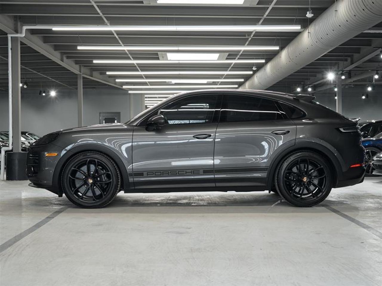 2024 Porsche Cayenne Turbo GT Coupe AWD Photo