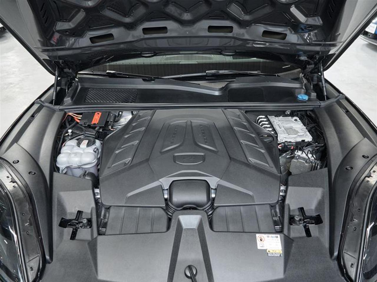 2024 Porsche Cayenne Turbo GT Coupe AWD Photo