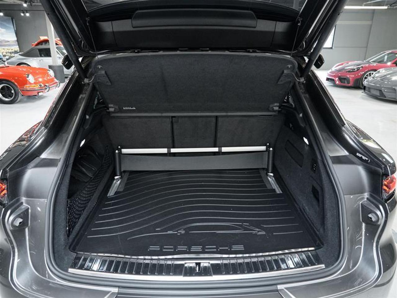 2024 Porsche Cayenne Turbo GT Coupe AWD Photo