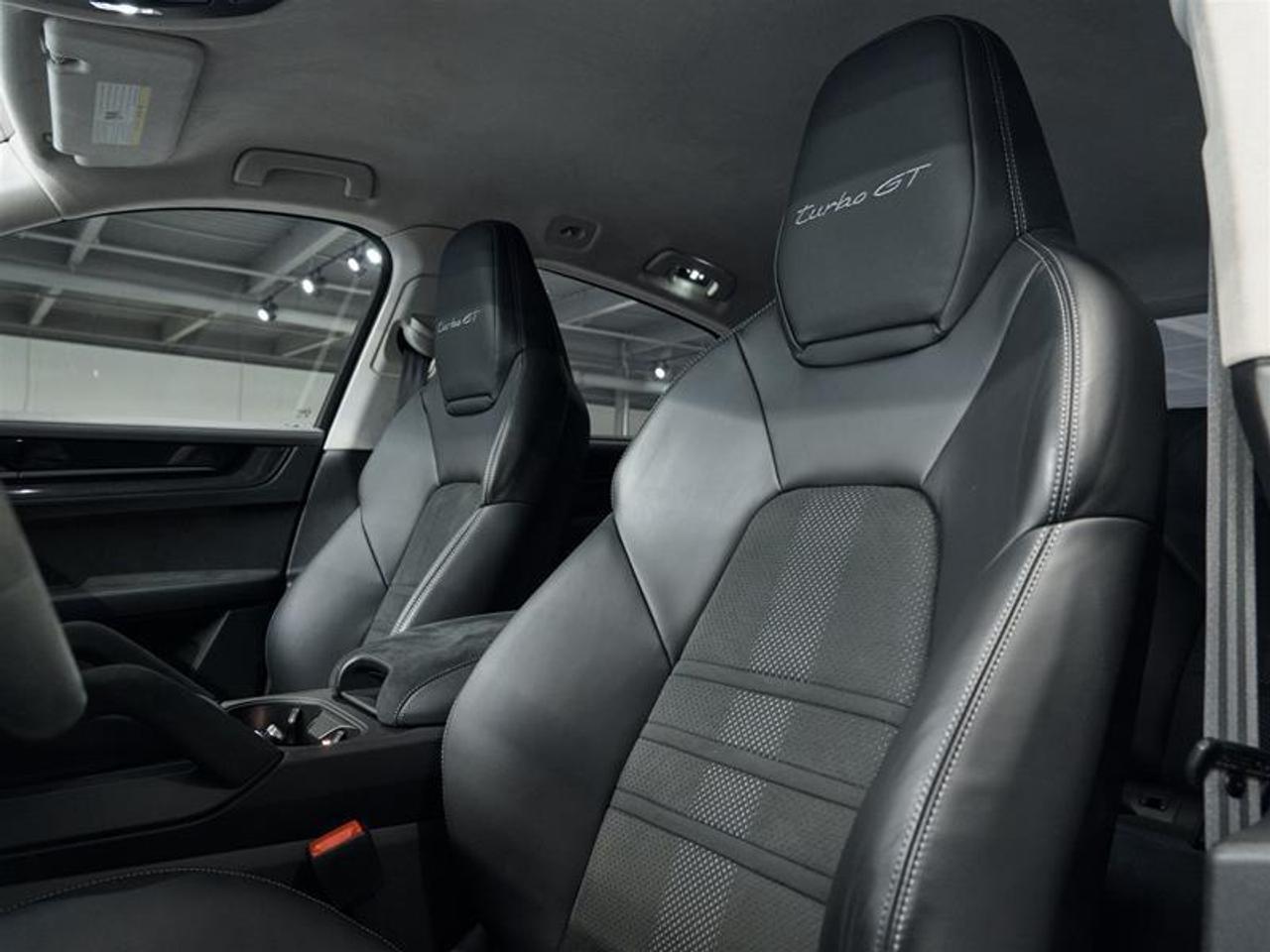 2024 Porsche Cayenne Turbo GT Coupe AWD Photo