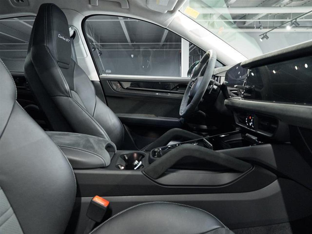 2024 Porsche Cayenne Turbo GT Coupe AWD Photo