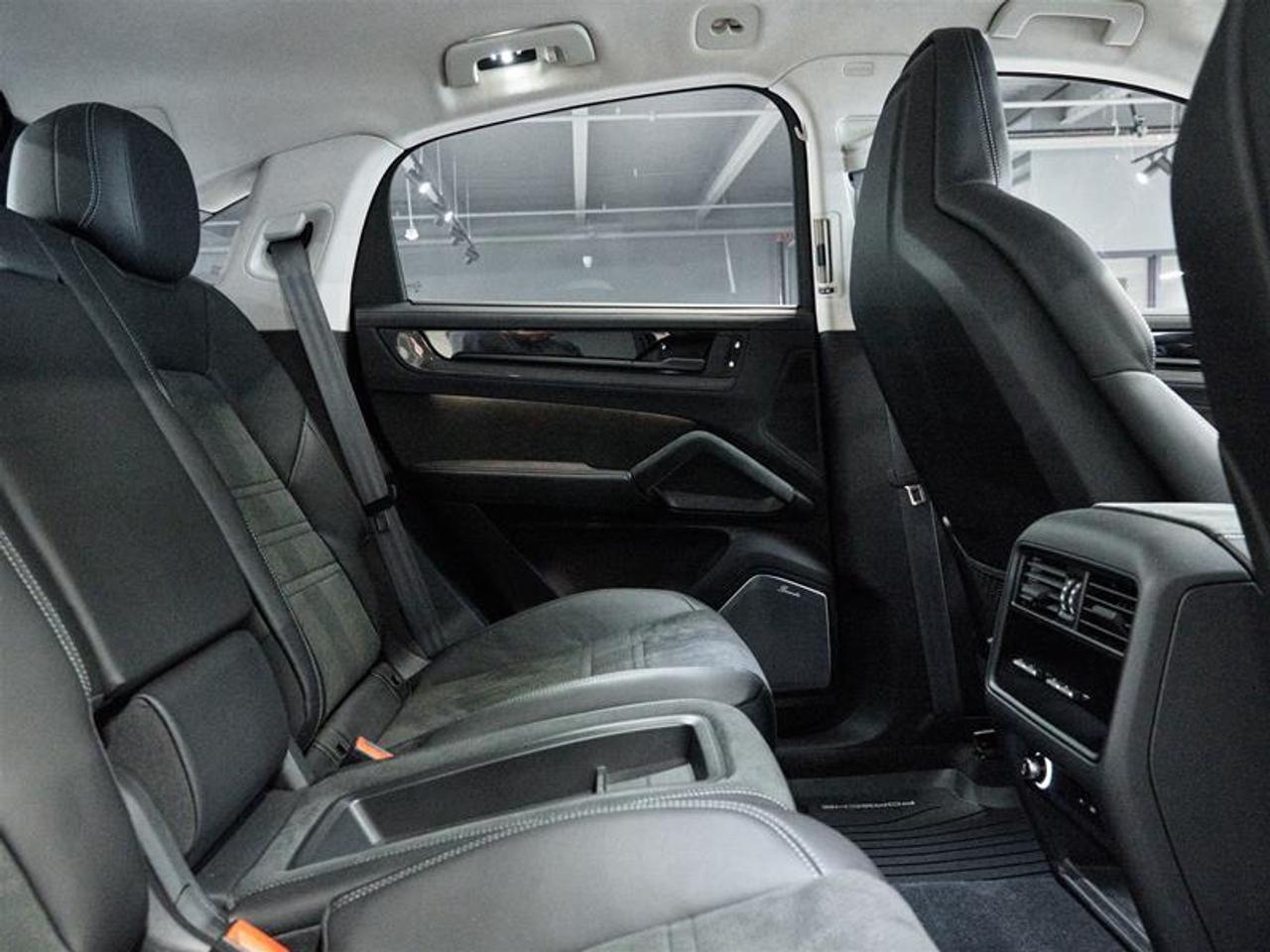 2024 Porsche Cayenne Turbo GT Coupe AWD Photo