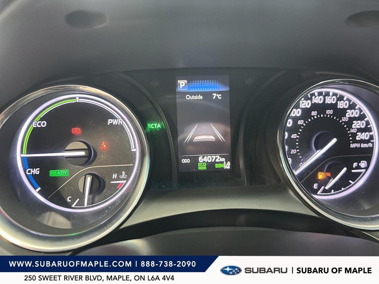 2018 Toyota Camry Hybrid SE Auto Photo